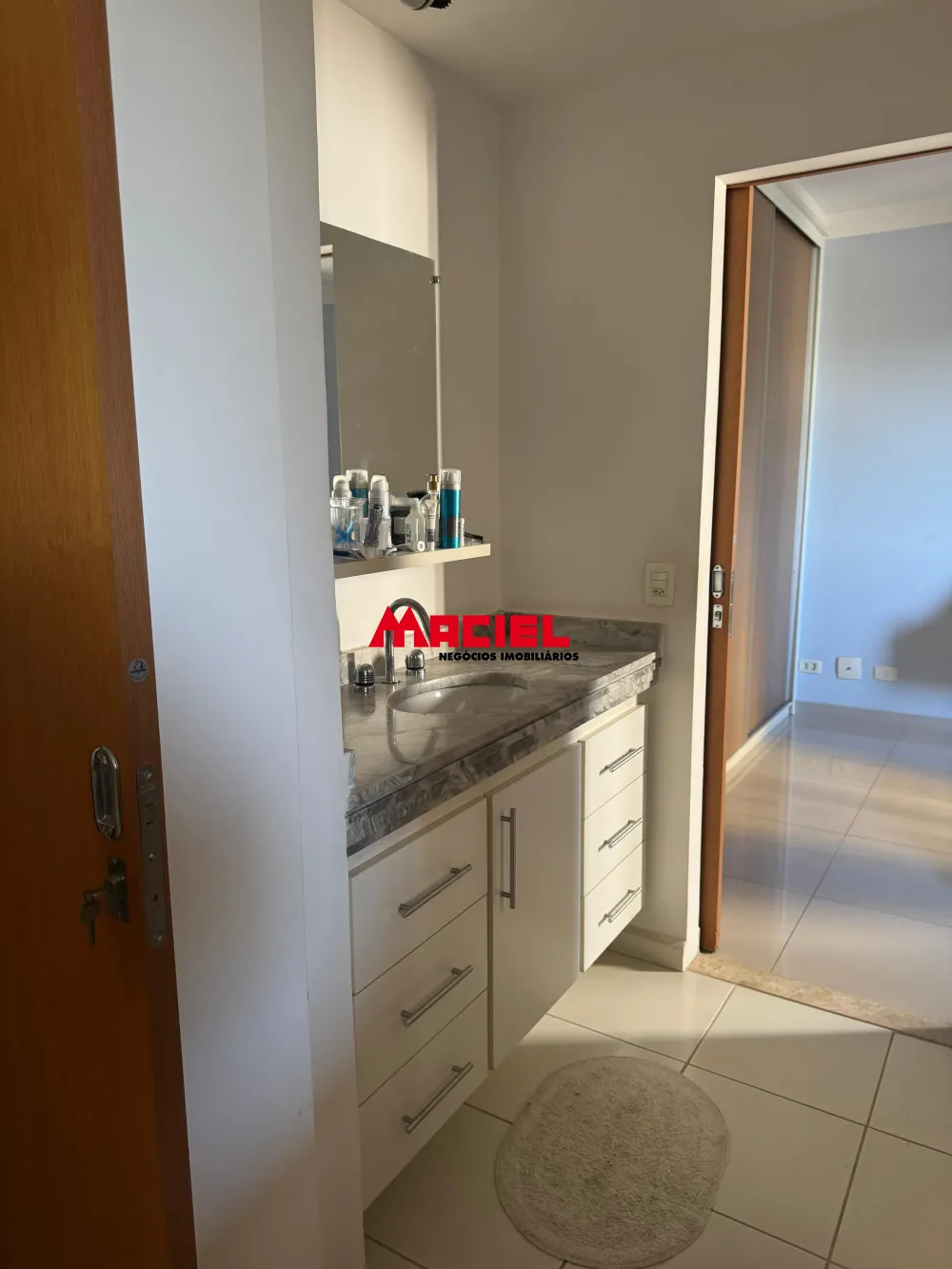 Comprar Apartamento / Padr&atilde;o em S&atilde;o Jos&eacute; dos Campos R$ 2.130.000,00 - Foto 10