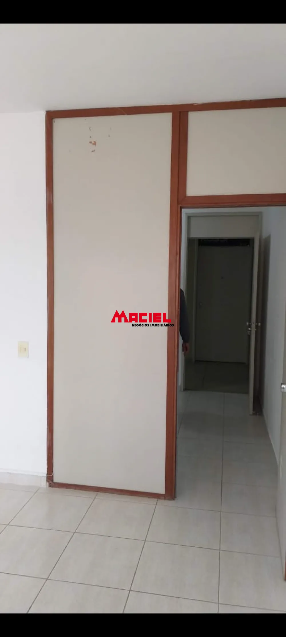 Comprar Comercial / Sala em Edif&iacute;cio/Condom&iacute;nio em S&atilde;o Jos&eacute; dos Campos R$ 180.000,00 - Foto 2