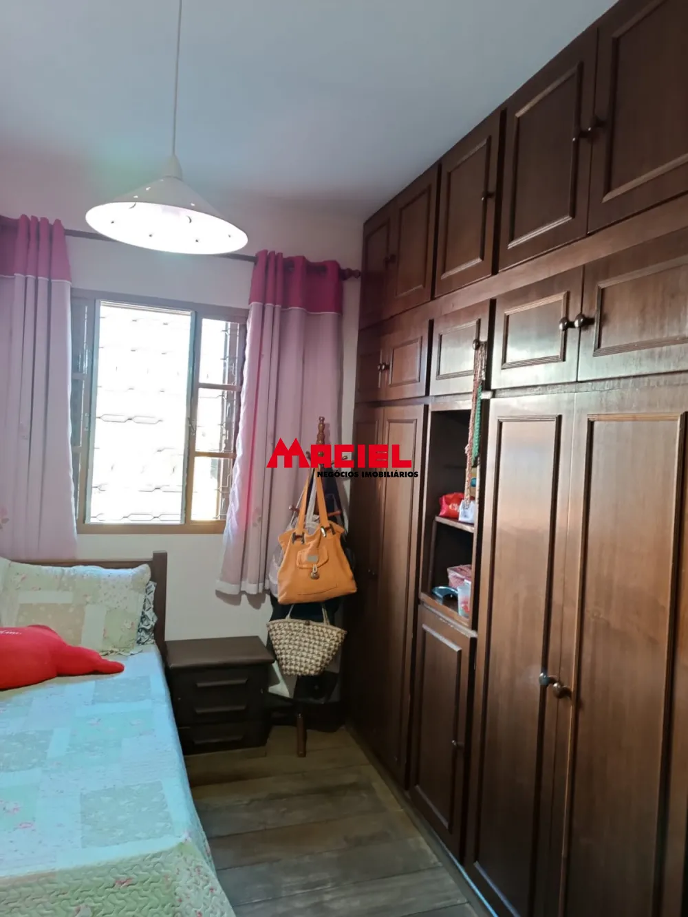 Comprar Casa / Sobrado em S&atilde;o Jos&eacute; dos Campos R$ 970.000,00 - Foto 12