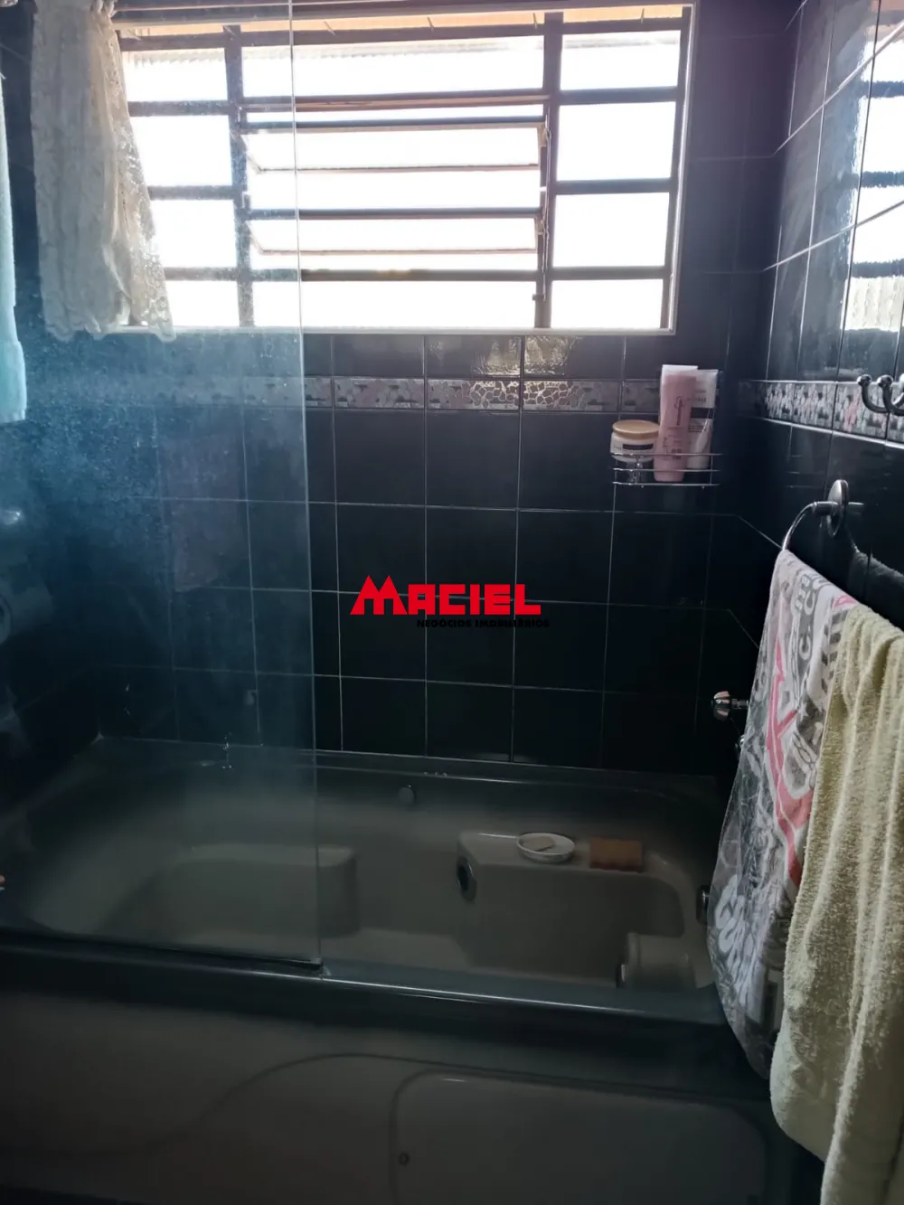 Comprar Casa / Sobrado em S&atilde;o Jos&eacute; dos Campos R$ 970.000,00 - Foto 13