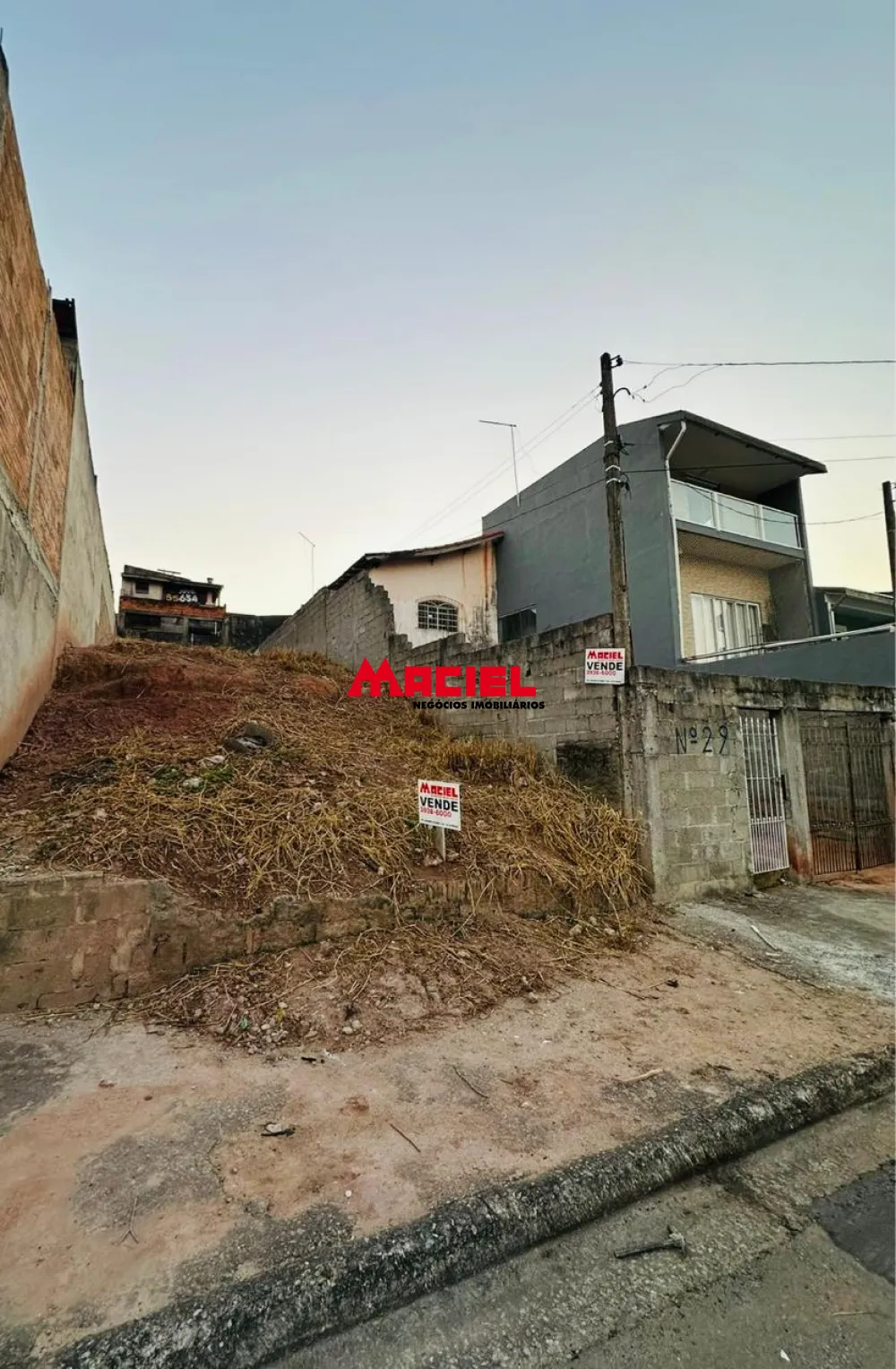 Comprar Terreno / Padr&atilde;o em S&atilde;o Jos&eacute; dos Campos R$ 150.000,00 - Foto 1