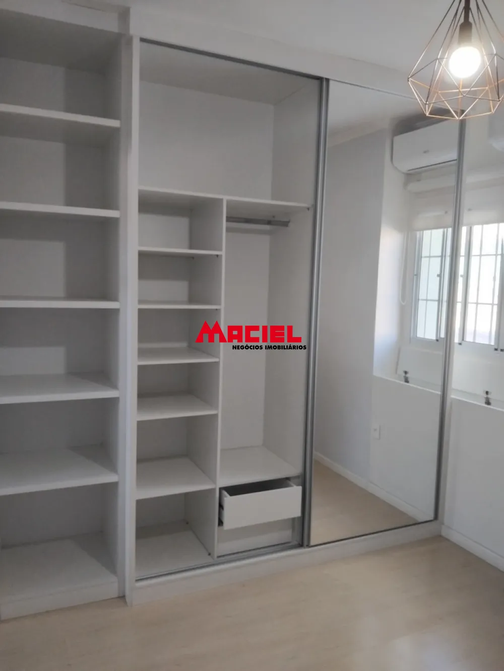 Comprar Casa / Sobrado em S&atilde;o Jos&eacute; dos Campos R$ 780.000,00 - Foto 60