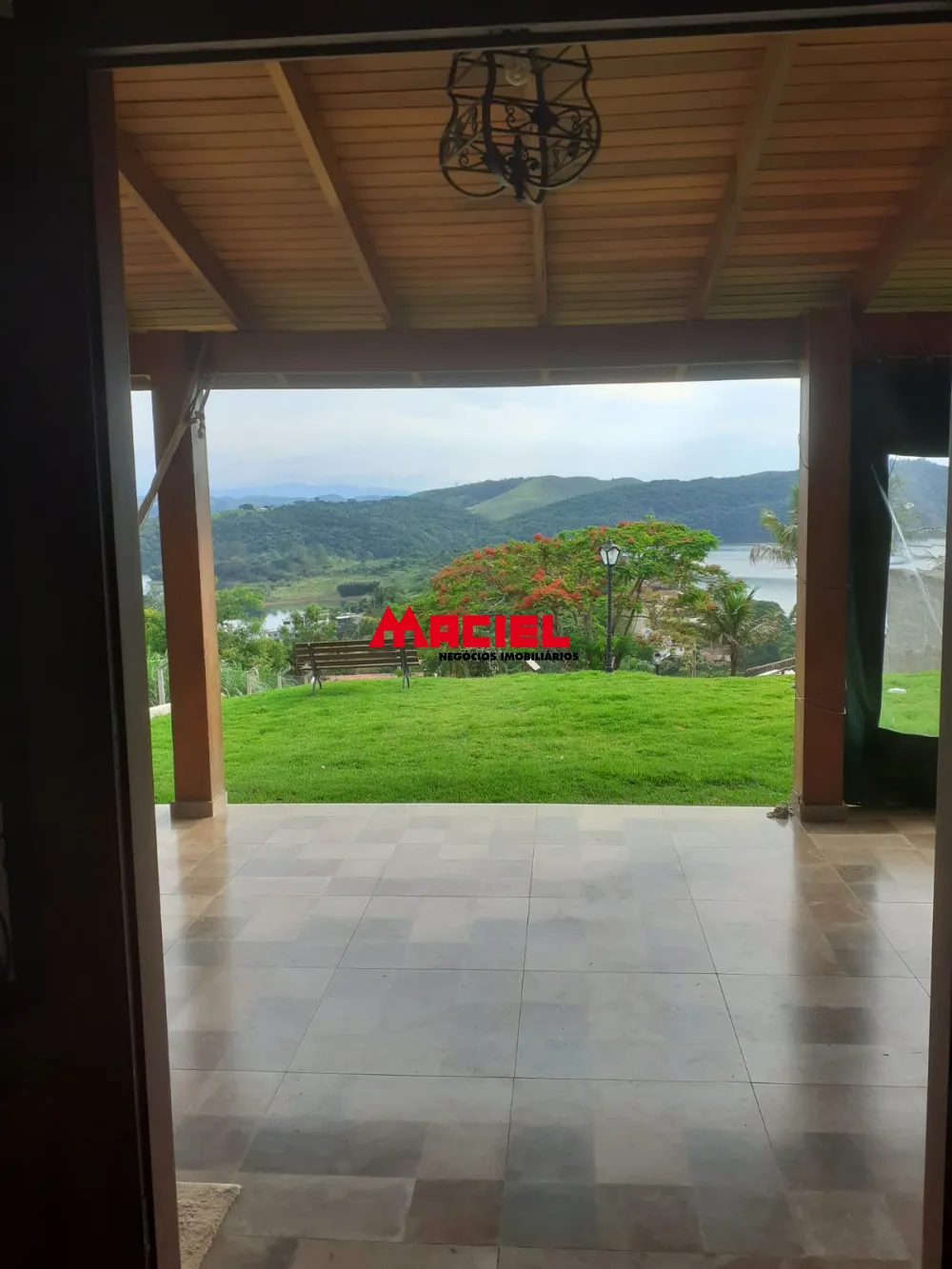 Comprar Casa / Condom&iacute;nio em Igarat&aacute; R$ 1.770.000,00 - Foto 4