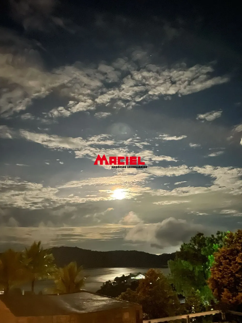 Comprar Casa / Condom&iacute;nio em Igarat&aacute; R$ 1.770.000,00 - Foto 46