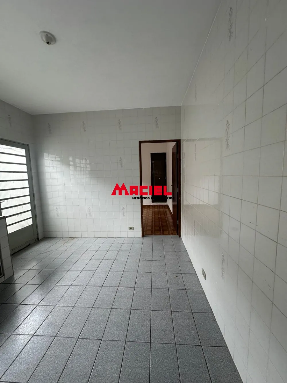 Alugar Comercial / Ponto Comercial em S&atilde;o Jos&eacute; dos Campos R$ 15.000,00 - Foto 4