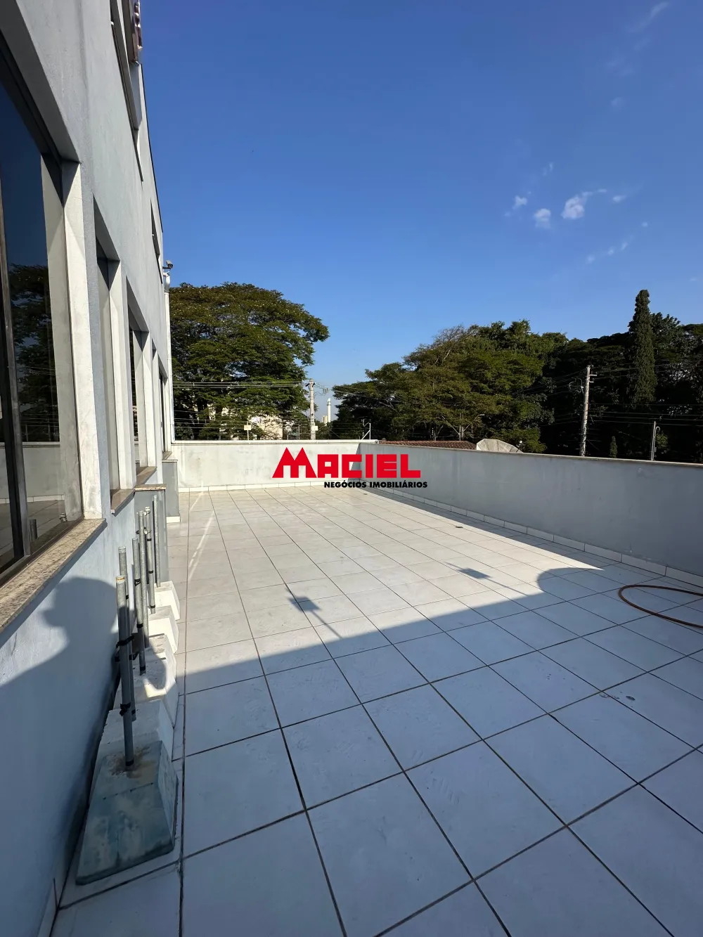 Alugar Comercial / Ponto Comercial em S&atilde;o Jos&eacute; dos Campos R$ 15.000,00 - Foto 6
