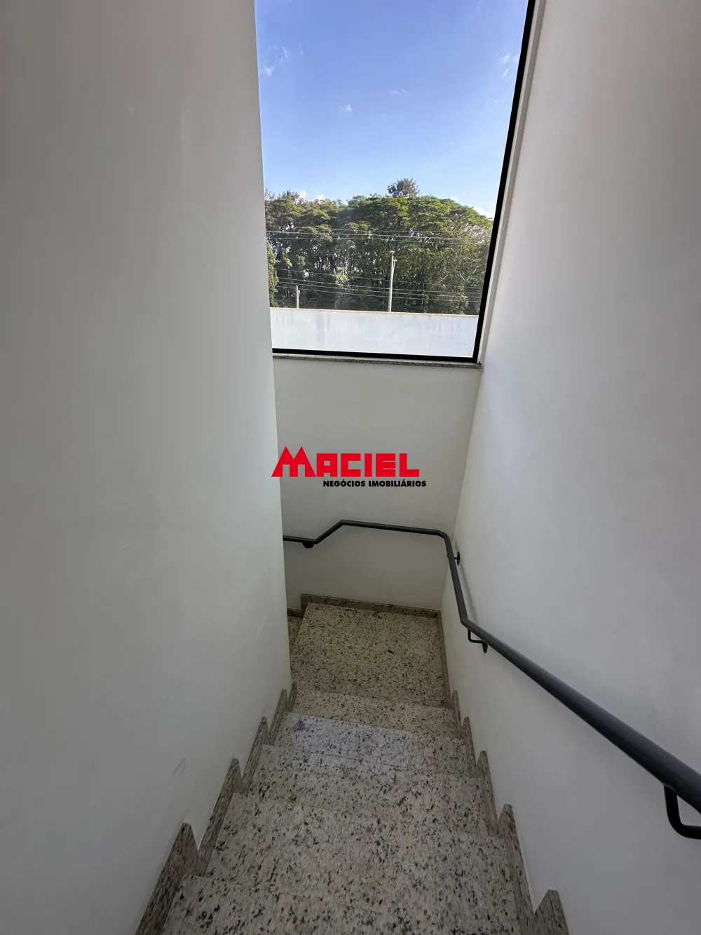 Alugar Comercial / Ponto Comercial em S&atilde;o Jos&eacute; dos Campos R$ 15.000,00 - Foto 13