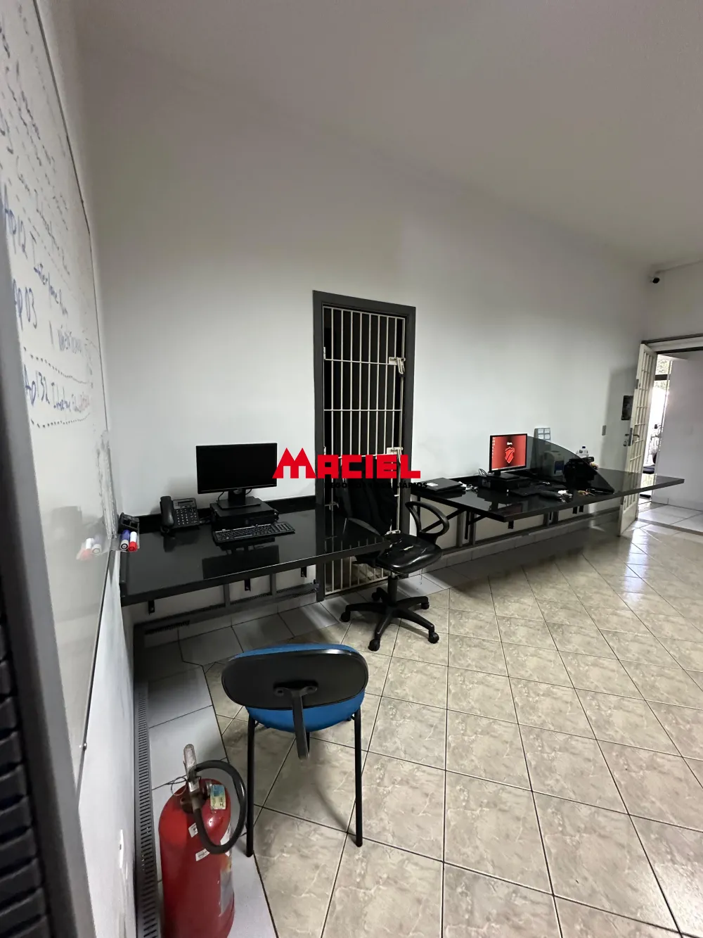 Alugar Comercial / Ponto Comercial em S&atilde;o Jos&eacute; dos Campos R$ 15.000,00 - Foto 15