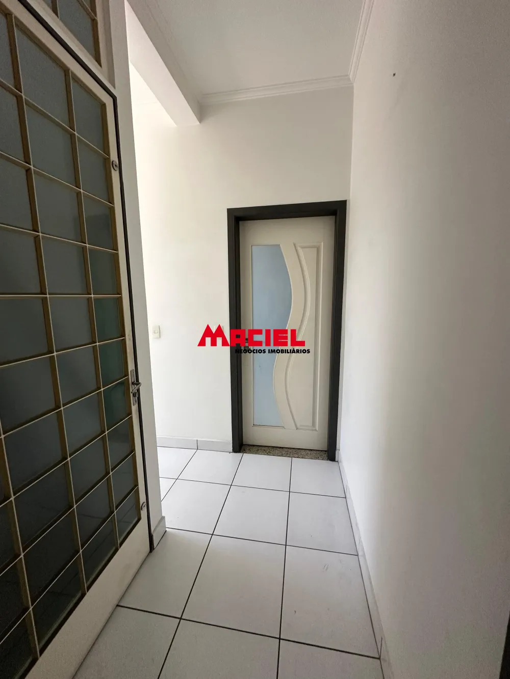 Alugar Comercial / Ponto Comercial em S&atilde;o Jos&eacute; dos Campos R$ 15.000,00 - Foto 18