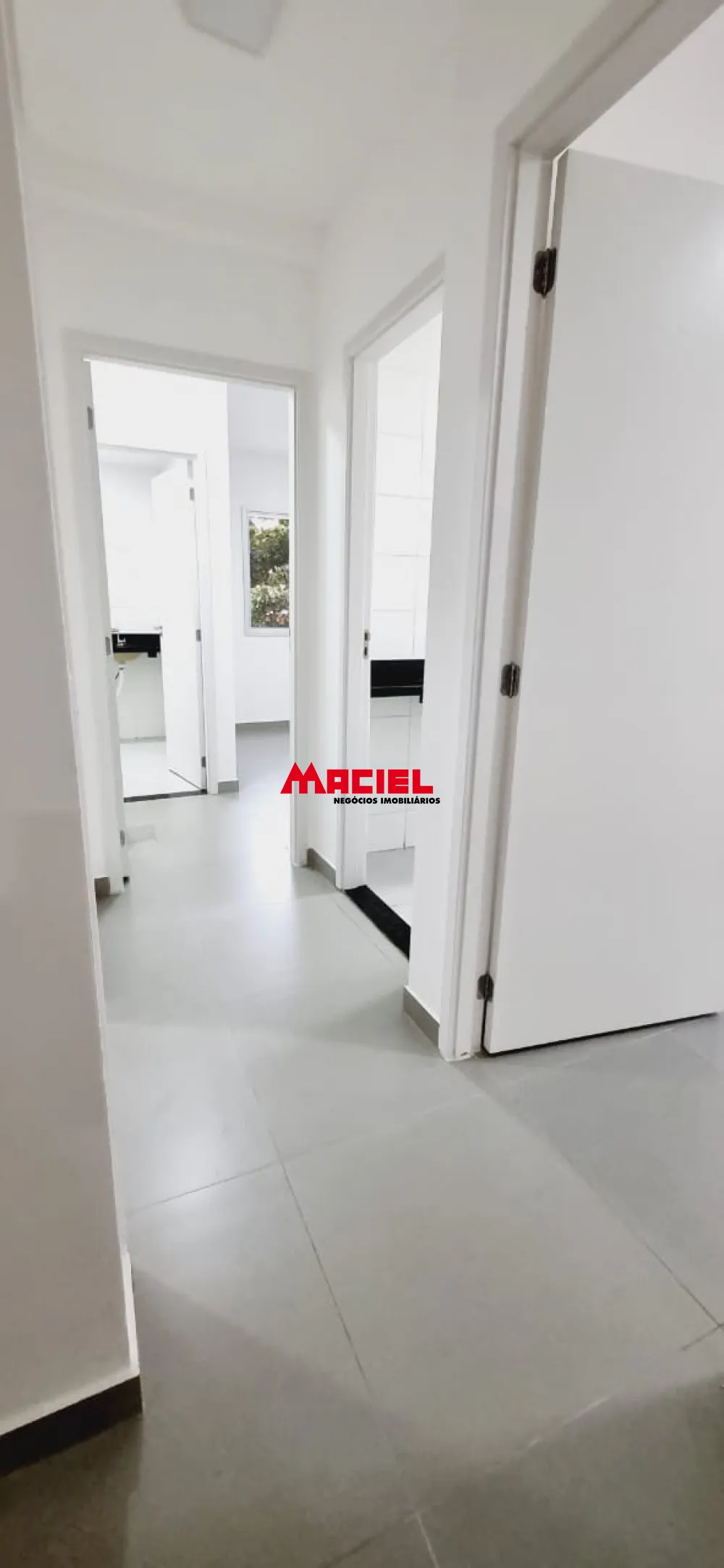 Alugar Apartamento / Padr&atilde;o em S&atilde;o Jos&eacute; dos Campos R$ 2.800,00 - Foto 5