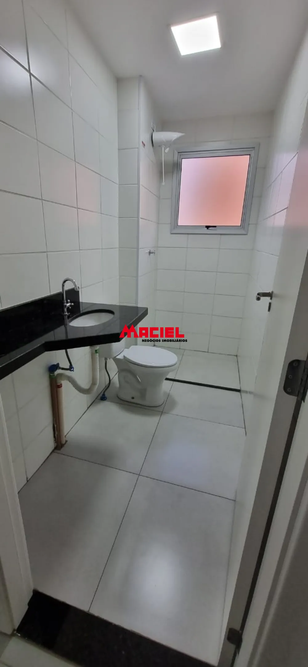 Alugar Apartamento / Padr&atilde;o em S&atilde;o Jos&eacute; dos Campos R$ 2.800,00 - Foto 18