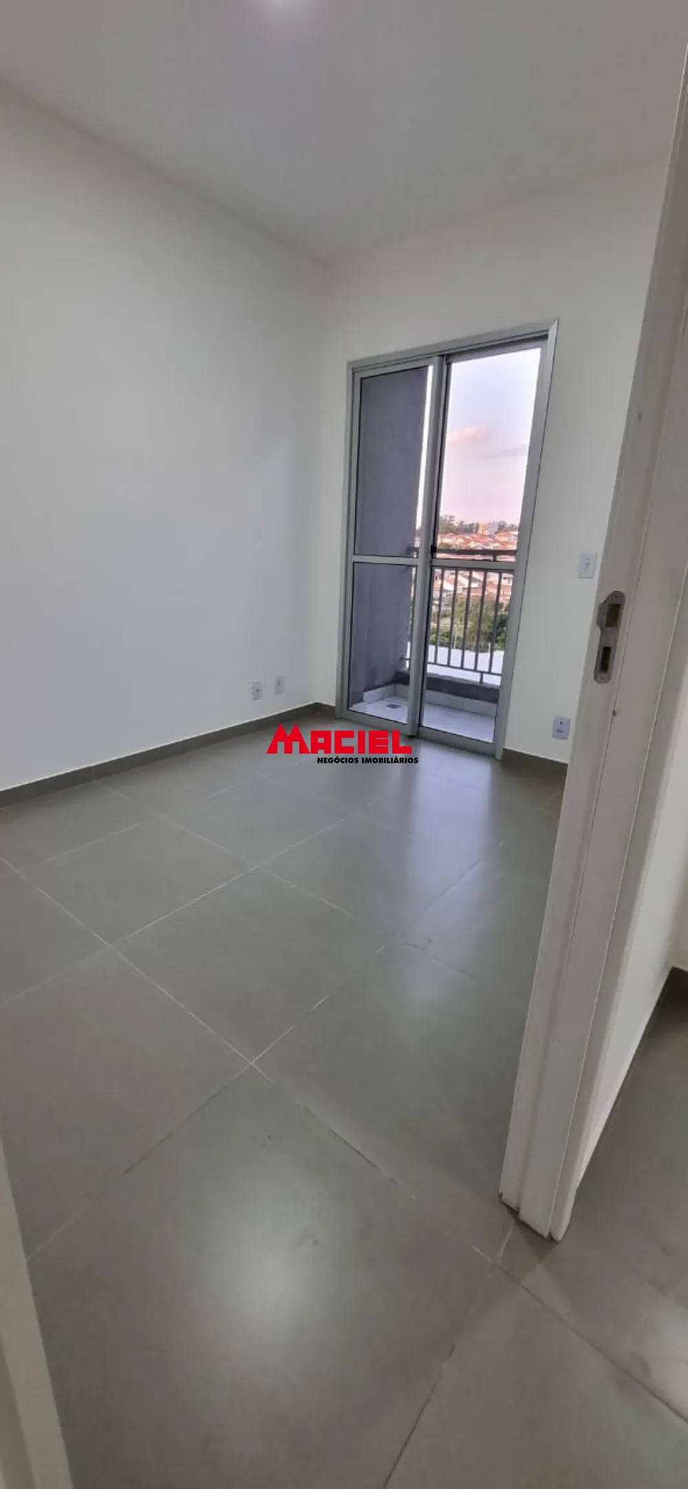 Alugar Apartamento / Padr&atilde;o em S&atilde;o Jos&eacute; dos Campos R$ 2.800,00 - Foto 19