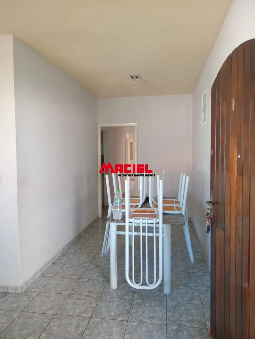 Alugar Casa / Padr&atilde;o em S&atilde;o Jos&eacute; dos Campos R$ 2.000,00 - Foto 5