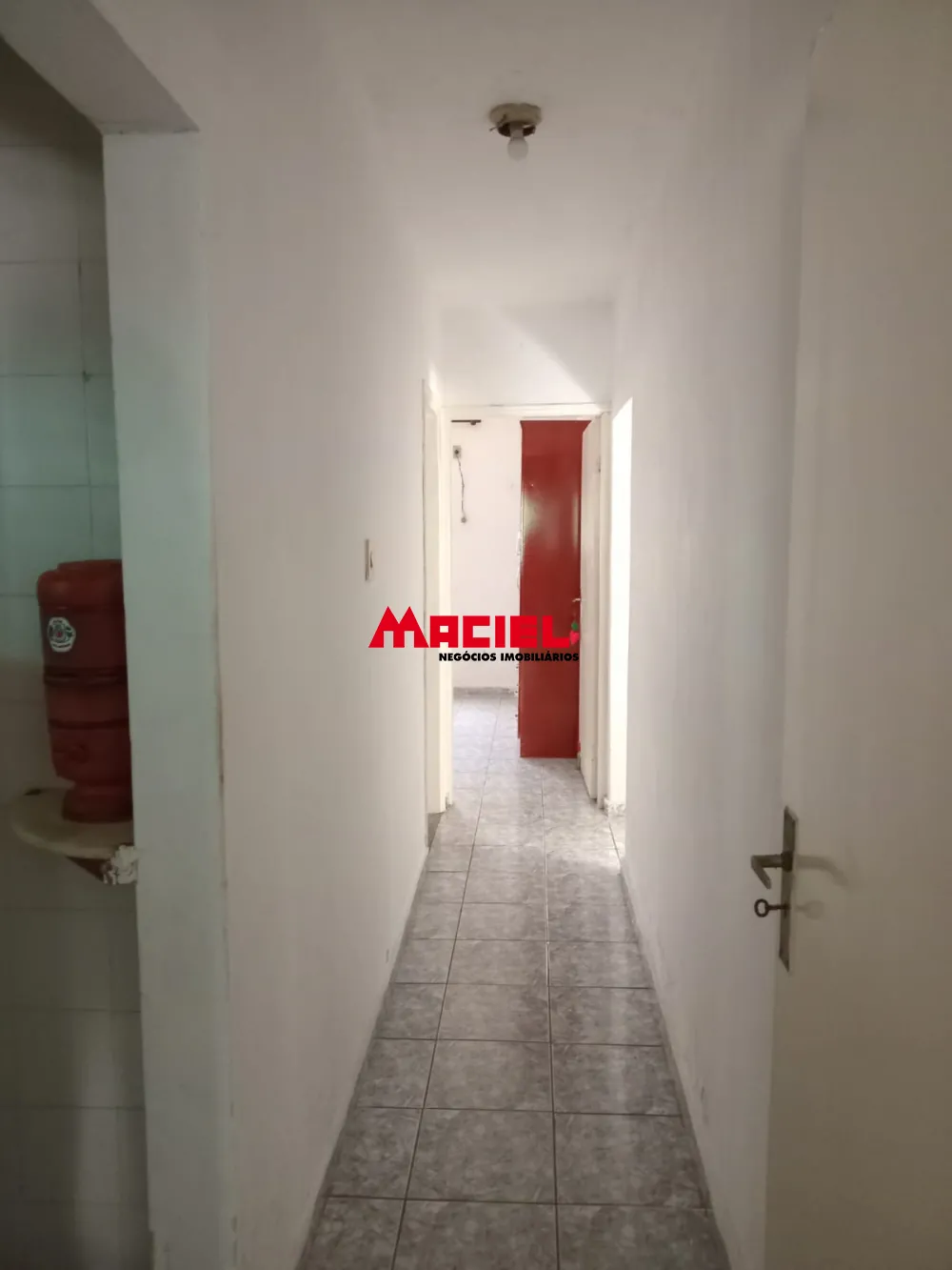 Alugar Casa / Padr&atilde;o em S&atilde;o Jos&eacute; dos Campos R$ 2.000,00 - Foto 6