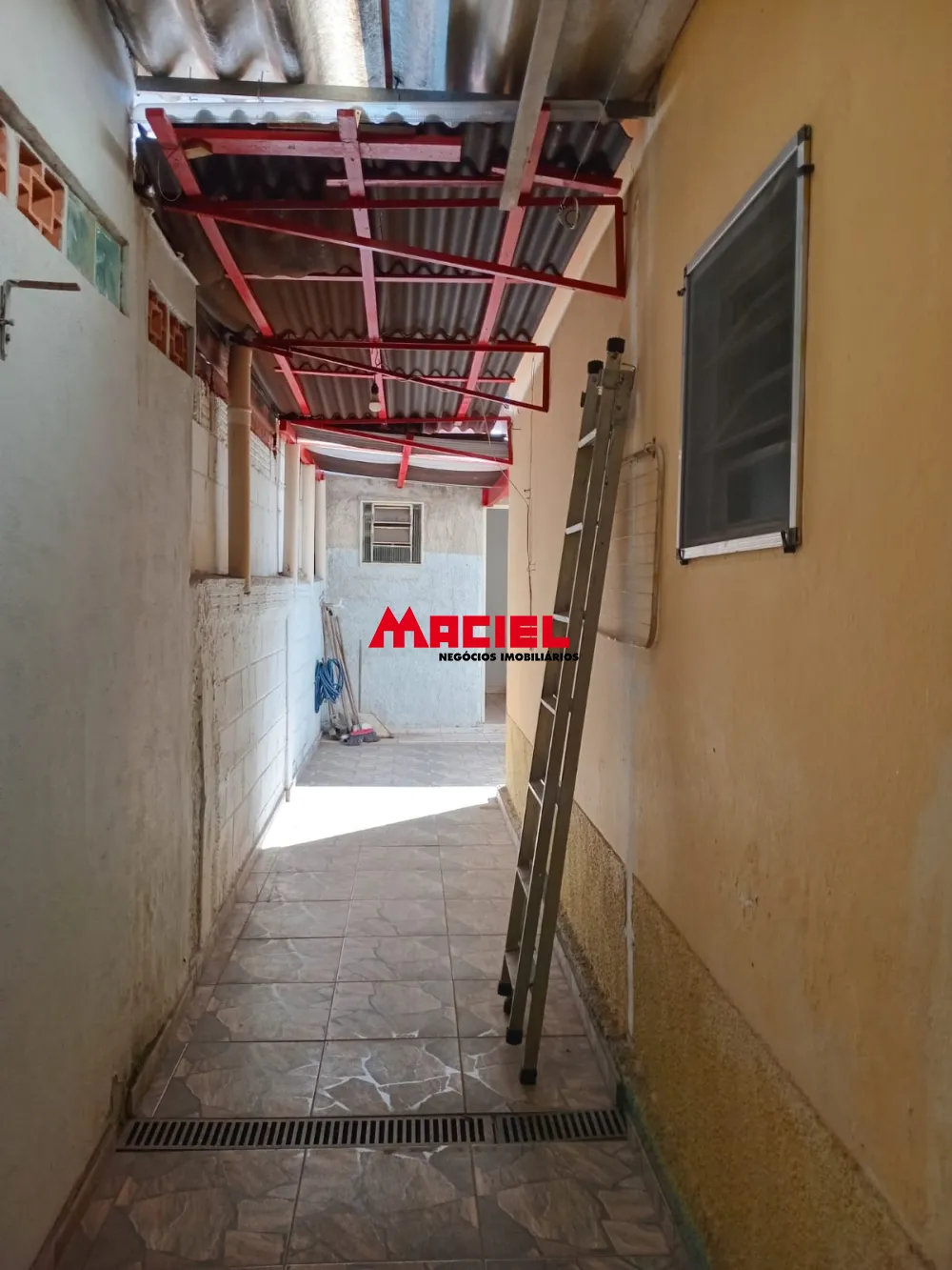 Alugar Casa / Padr&atilde;o em S&atilde;o Jos&eacute; dos Campos R$ 2.000,00 - Foto 15