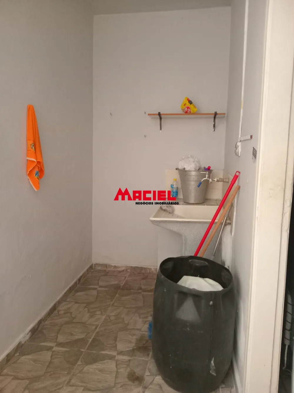 Alugar Casa / Padr&atilde;o em S&atilde;o Jos&eacute; dos Campos R$ 2.000,00 - Foto 21