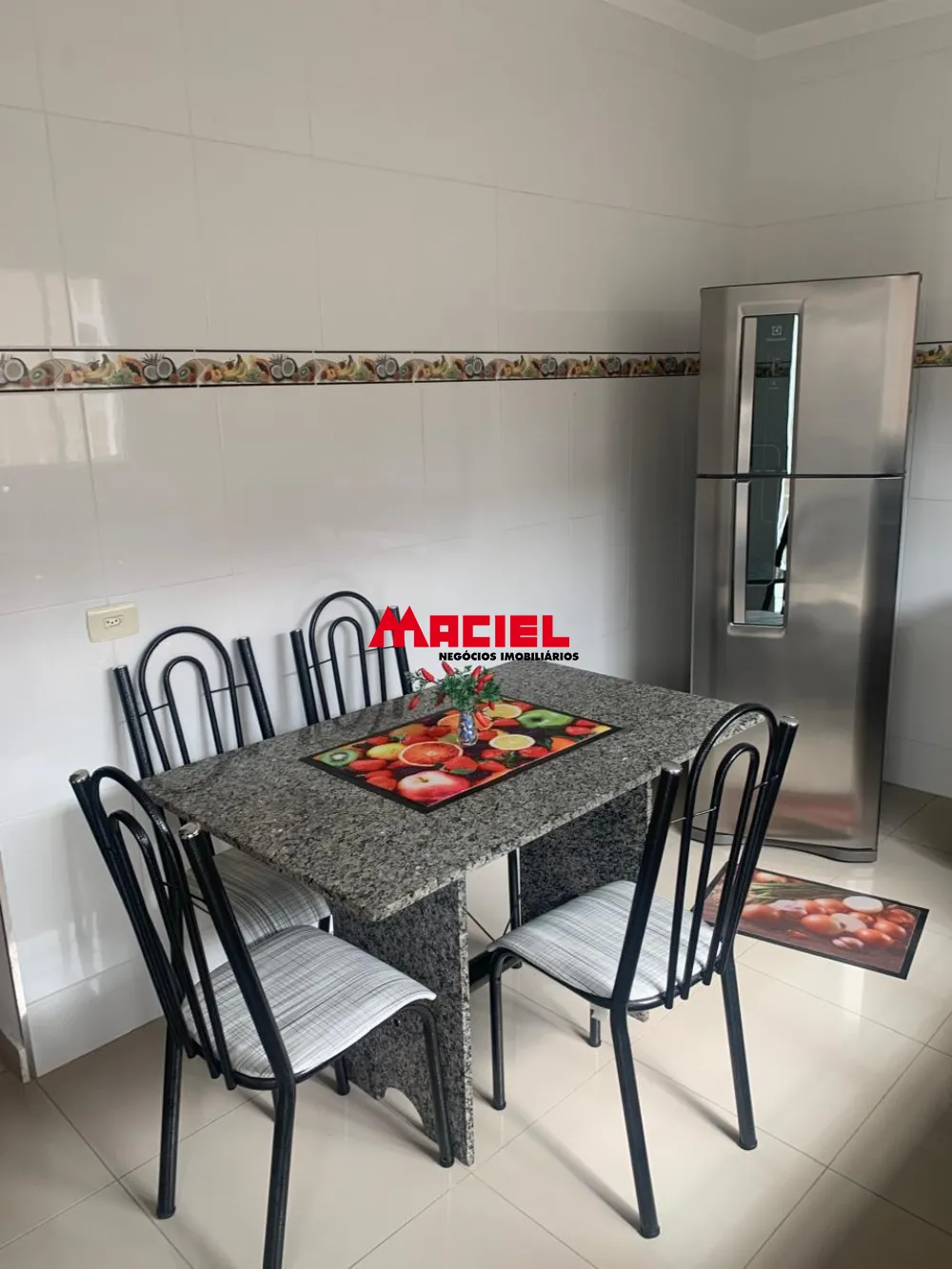Comprar Casa / Padr&atilde;o em S&atilde;o Jos&eacute; dos Campos R$ 680.000,00 - Foto 5
