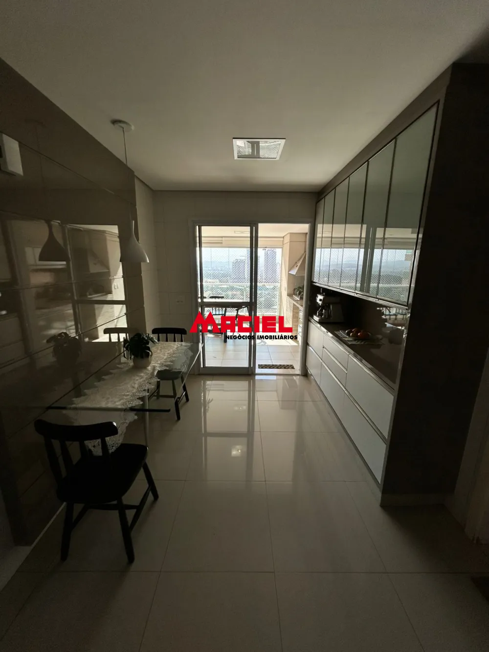 Comprar Apartamento / Padr&atilde;o em S&atilde;o Jos&eacute; dos Campos R$ 2.750.000,00 - Foto 11