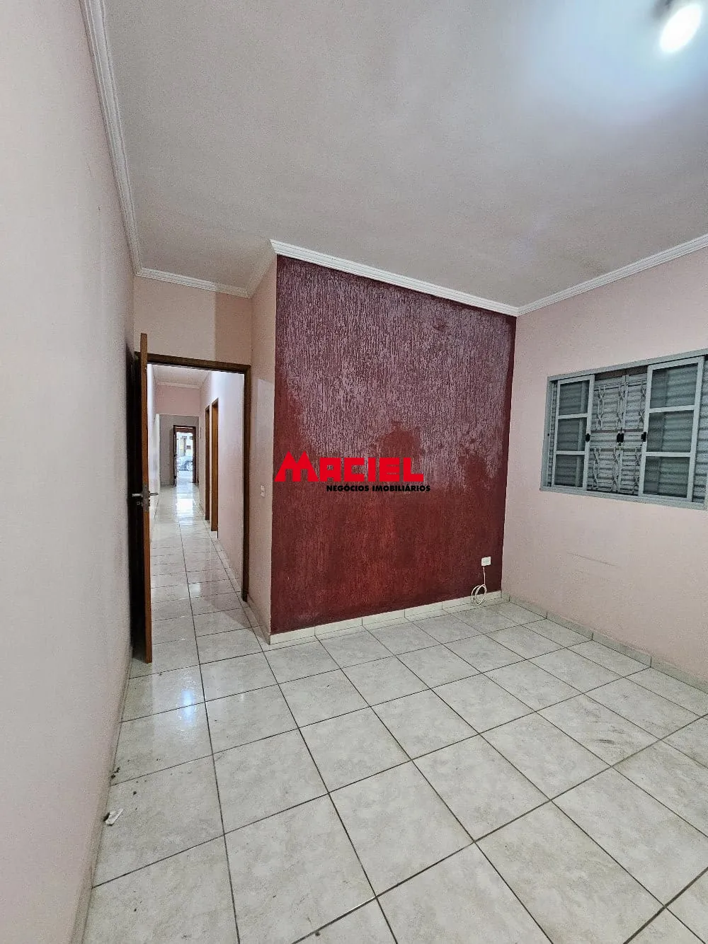 Comprar Casa / Padr&atilde;o em S&atilde;o Jos&eacute; dos Campos R$ 330.000,00 - Foto 1