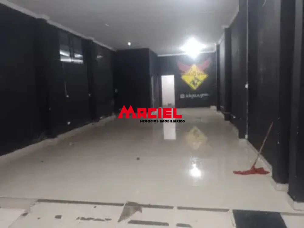 Alugar Comercial / Ponto Comercial em S&atilde;o Jos&eacute; dos Campos R$ 3.300,00 - Foto 3