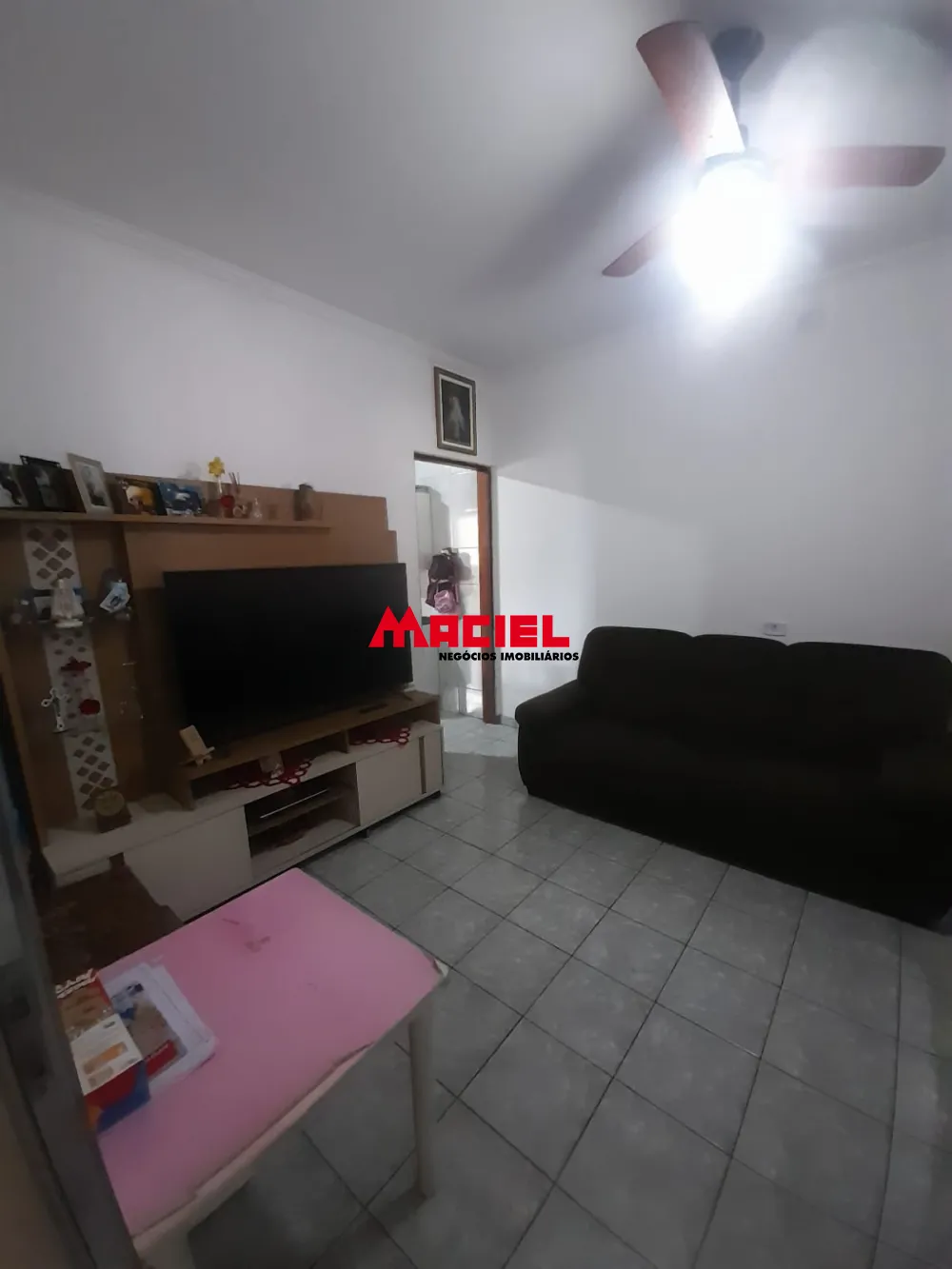 Comprar Casa / Padr&atilde;o em S&atilde;o Jos&eacute; dos Campos R$ 425.000,00 - Foto 2