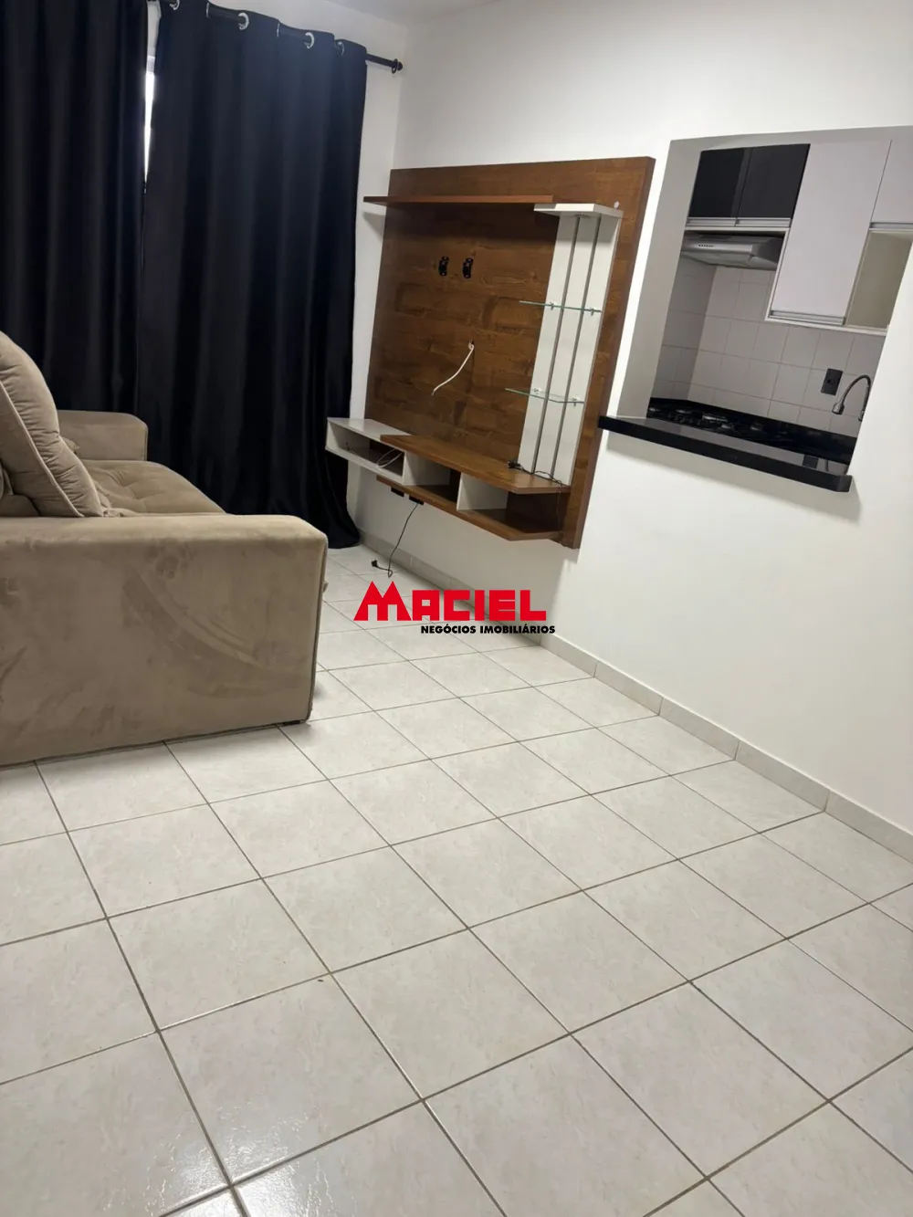 Alugar Apartamento / Padr&atilde;o em S&atilde;o Jos&eacute; dos Campos R$ 2.800,00 - Foto 3
