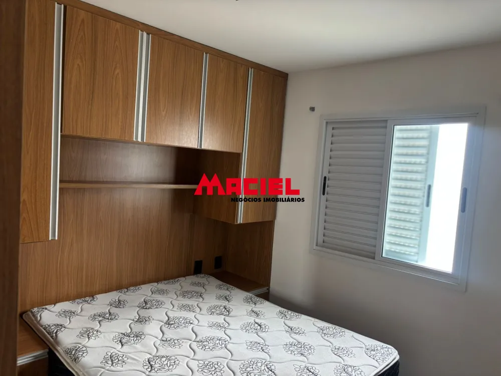 Alugar Apartamento / Padr&atilde;o em S&atilde;o Jos&eacute; dos Campos R$ 2.800,00 - Foto 5