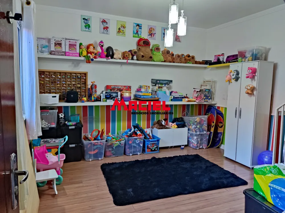 Comprar Casa / Padr&atilde;o em S&atilde;o Jos&eacute; dos Campos R$ 920.000,00 - Foto 14