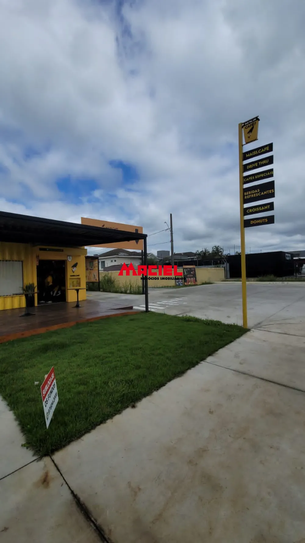 Alugar Comercial / Ponto Comercial em S&atilde;o Jos&eacute; dos Campos R$ 8.900,00 - Foto 4