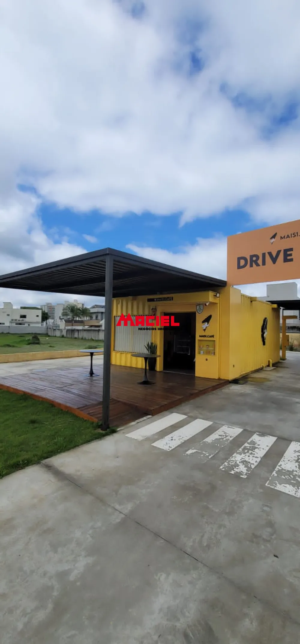 Alugar Comercial / Ponto Comercial em S&atilde;o Jos&eacute; dos Campos R$ 8.900,00 - Foto 6