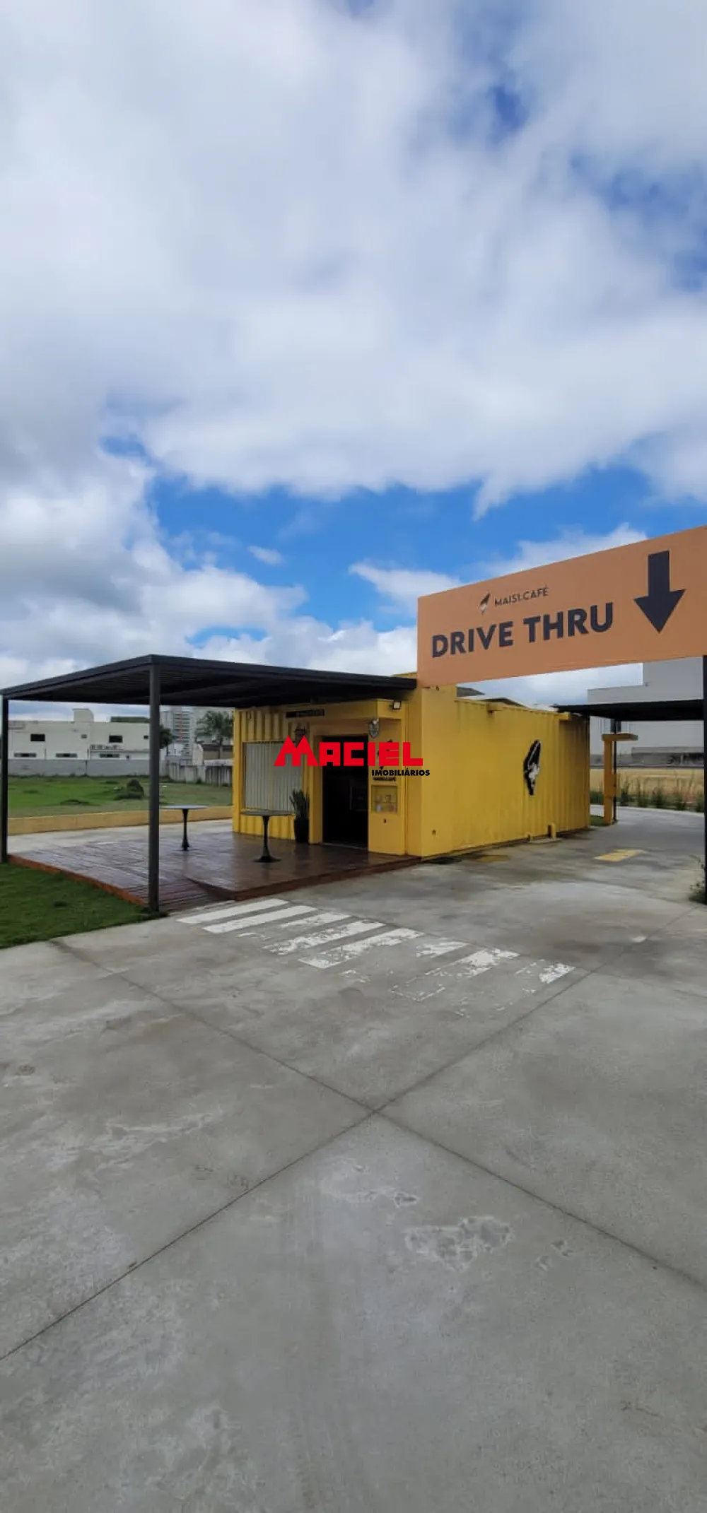 Alugar Comercial / Ponto Comercial em S&atilde;o Jos&eacute; dos Campos R$ 8.900,00 - Foto 7