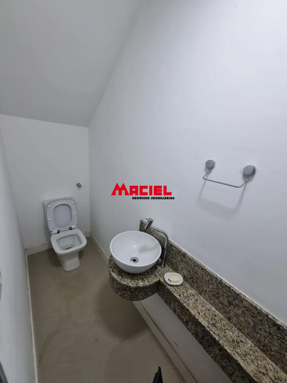 Comprar Casa / Sobrado em S&atilde;o Jos&eacute; dos Campos R$ 900.000,00 - Foto 8