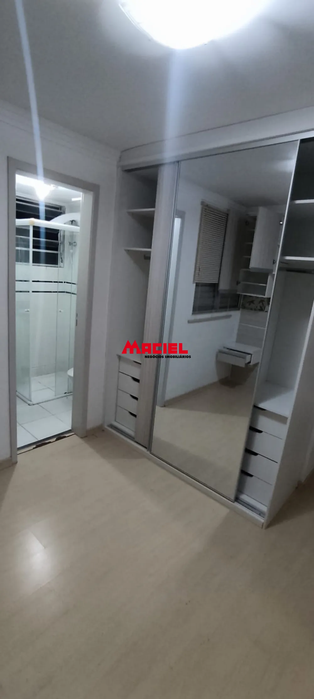 Comprar Apartamento / Padr&atilde;o em S&atilde;o Jos&eacute; dos Campos R$ 350.000,00 - Foto 15