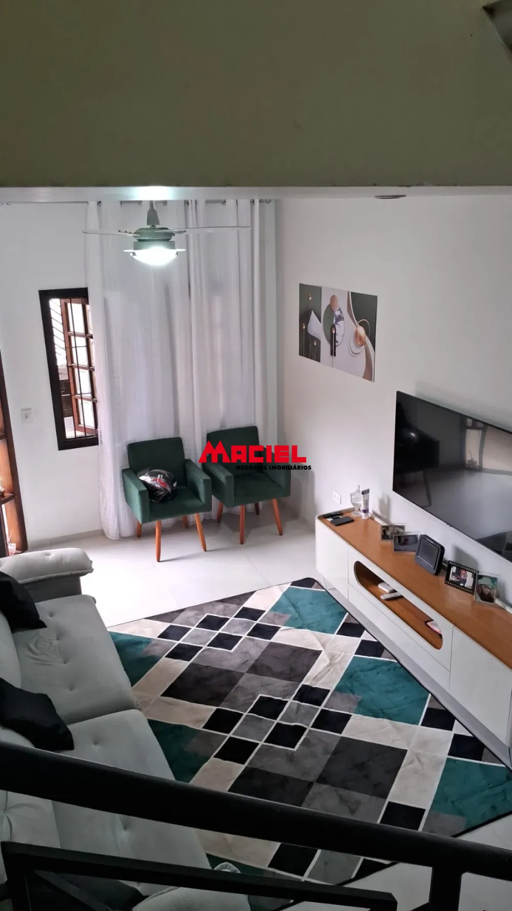 Comprar Casa / Sobrado em S&atilde;o Jos&eacute; dos Campos R$ 690.000,00 - Foto 2