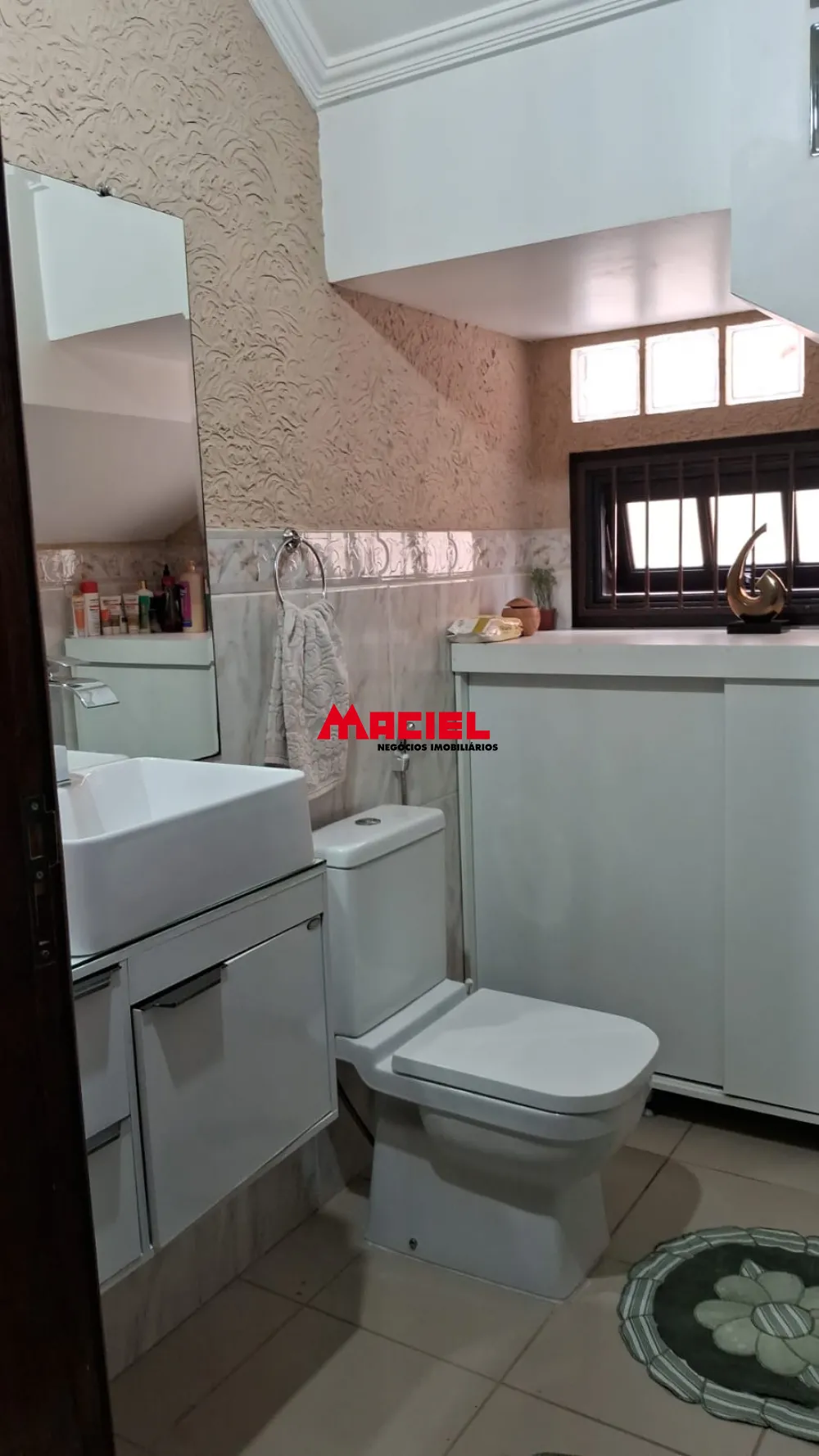 Comprar Casa / Sobrado em S&atilde;o Jos&eacute; dos Campos R$ 690.000,00 - Foto 16