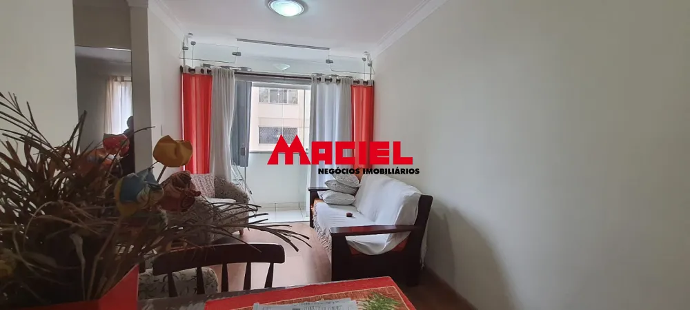 Comprar Apartamento / Padr&atilde;o em S&atilde;o Jos&eacute; dos Campos R$ 450.000,00 - Foto 2