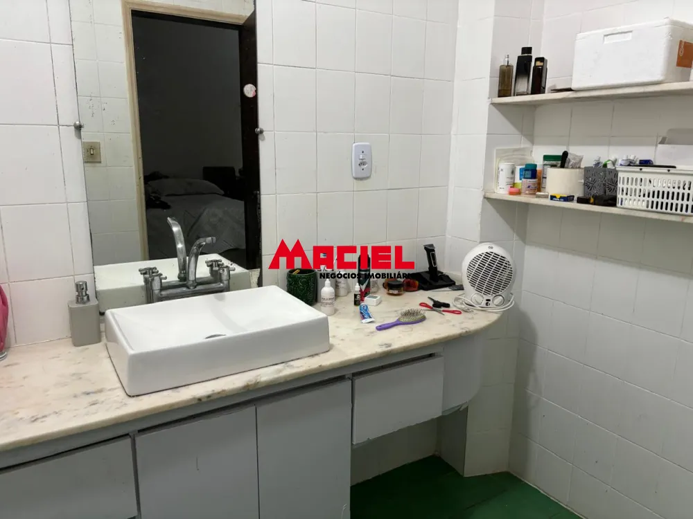 Comprar Casa / Padr&atilde;o em S&atilde;o Jos&eacute; dos Campos R$ 2.000.000,00 - Foto 12