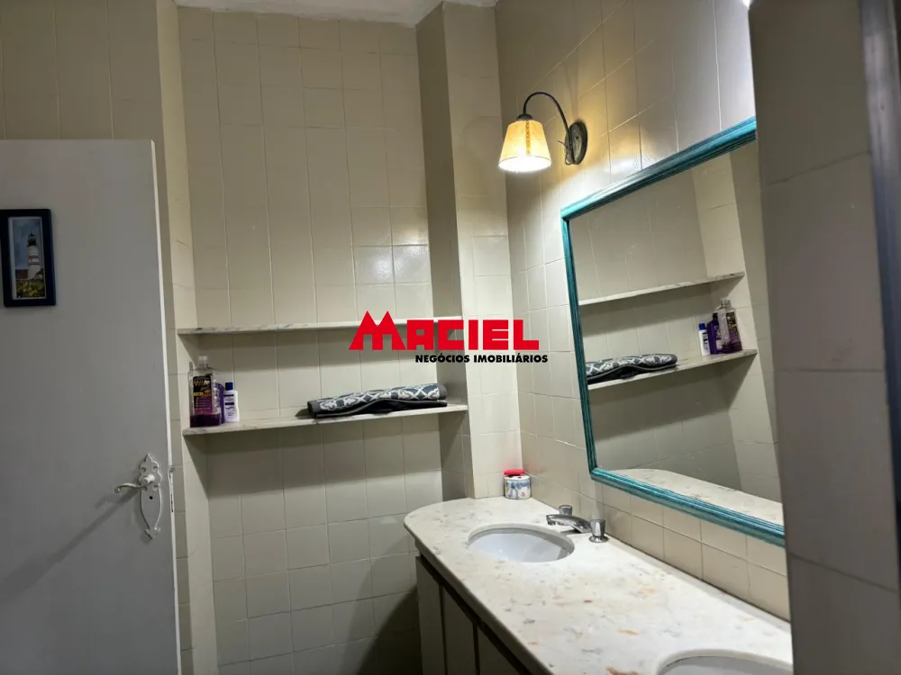 Comprar Casa / Padr&atilde;o em S&atilde;o Jos&eacute; dos Campos R$ 2.000.000,00 - Foto 18