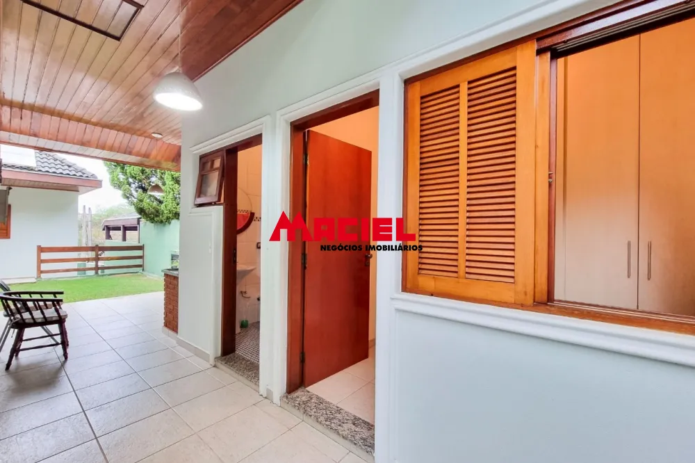 Comprar Casa / Condom&iacute;nio em S&atilde;o Jos&eacute; dos Campos R$ 1.950.000,00 - Foto 8