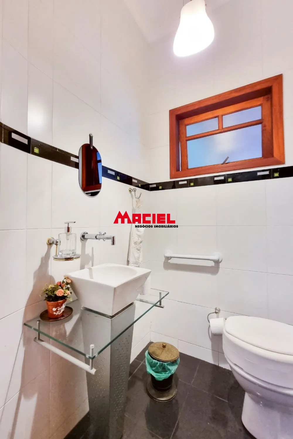 Comprar Casa / Condom&iacute;nio em S&atilde;o Jos&eacute; dos Campos R$ 1.950.000,00 - Foto 15