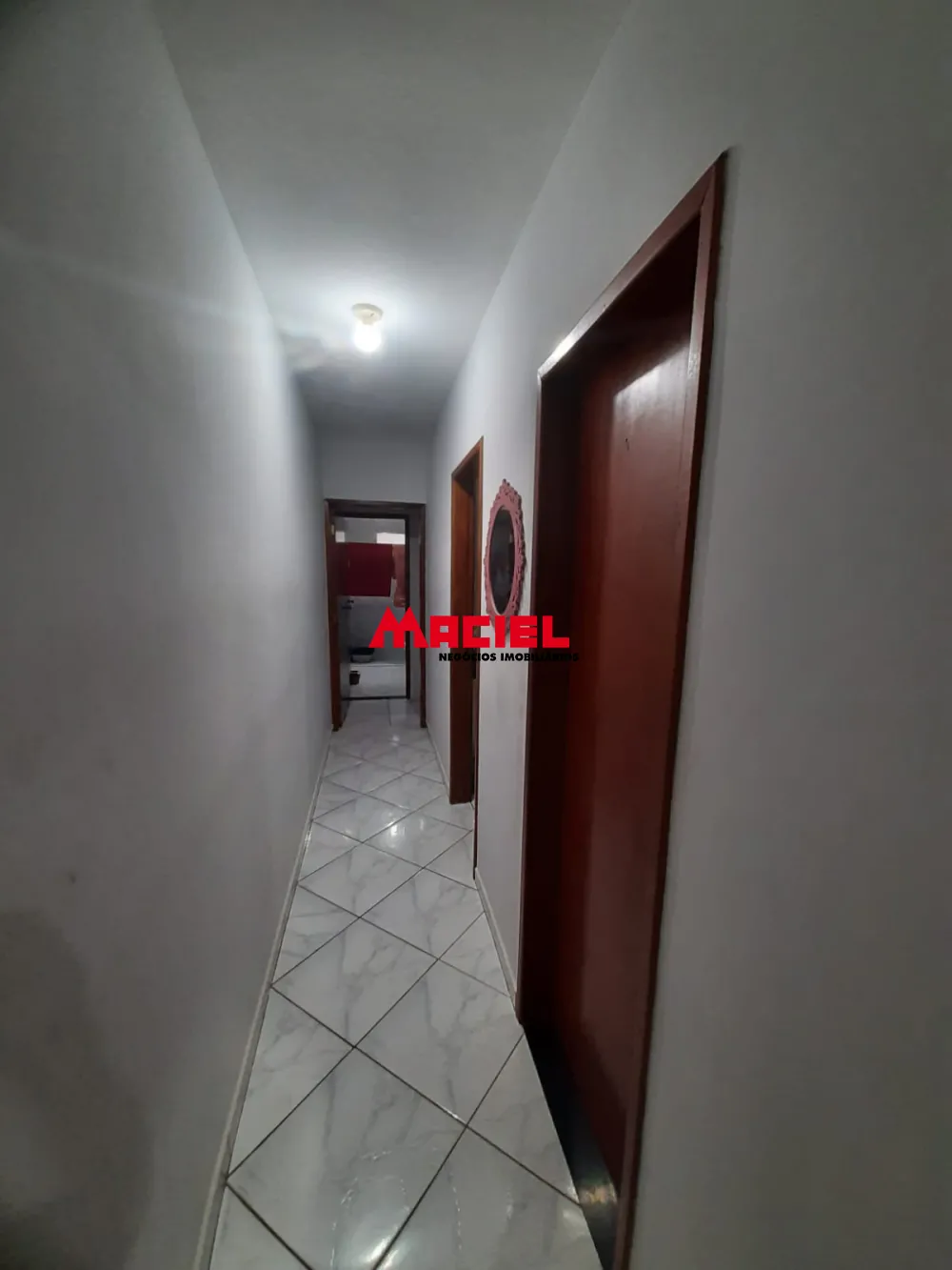Comprar Casa / Padr&atilde;o em S&atilde;o Jos&eacute; dos Campos R$ 350.000,00 - Foto 3