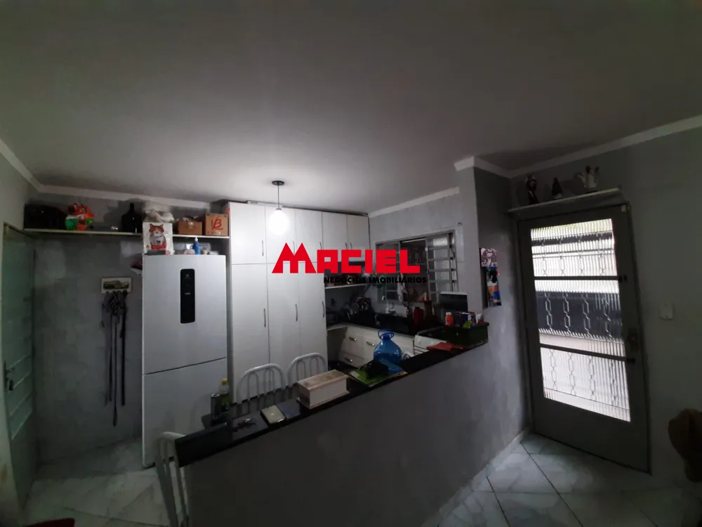 Comprar Casa / Padr&atilde;o em S&atilde;o Jos&eacute; dos Campos R$ 350.000,00 - Foto 4