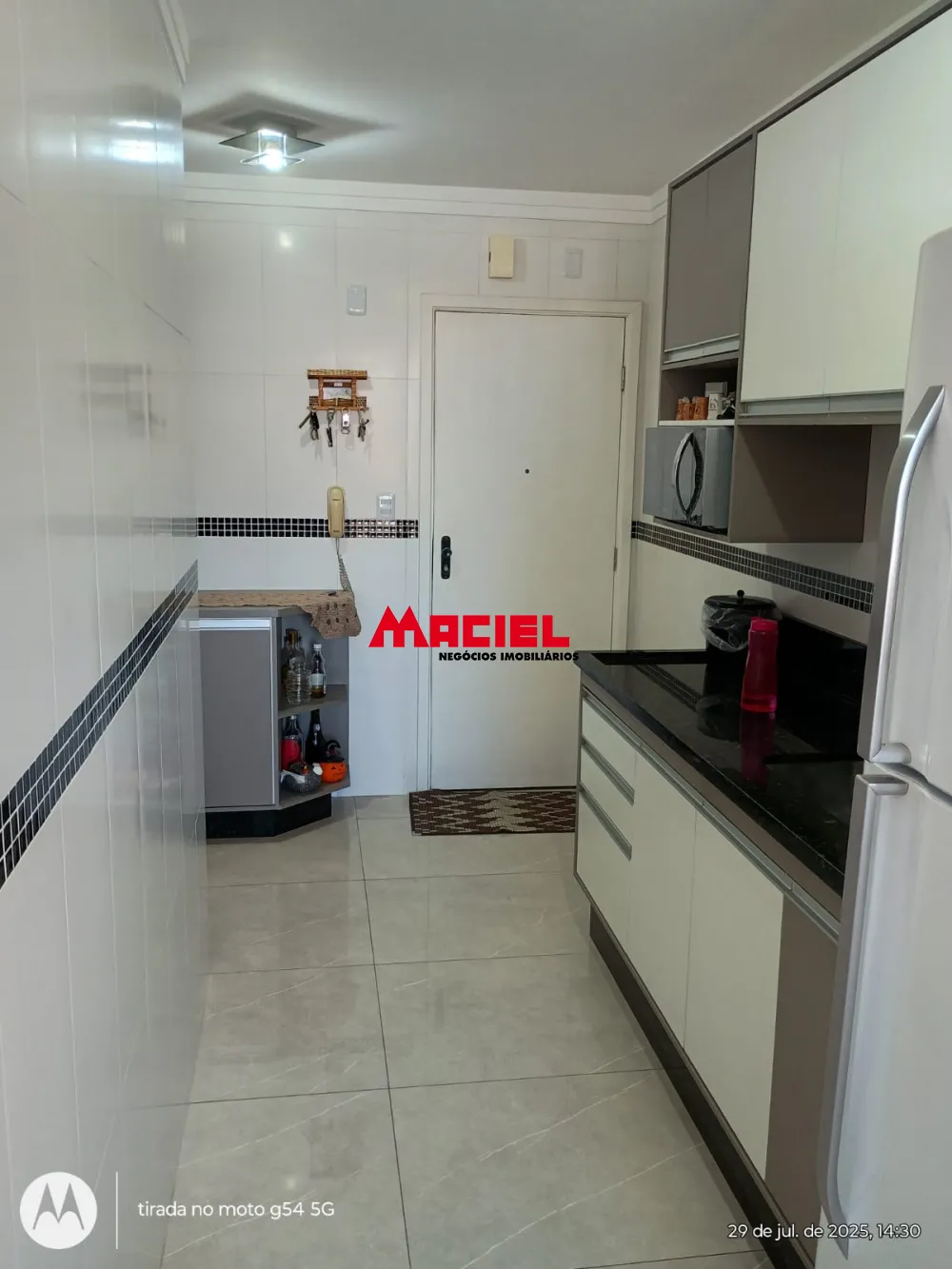 Comprar Apartamento / Padr&atilde;o em Jacare&iacute; R$ 540.000,00 - Foto 8