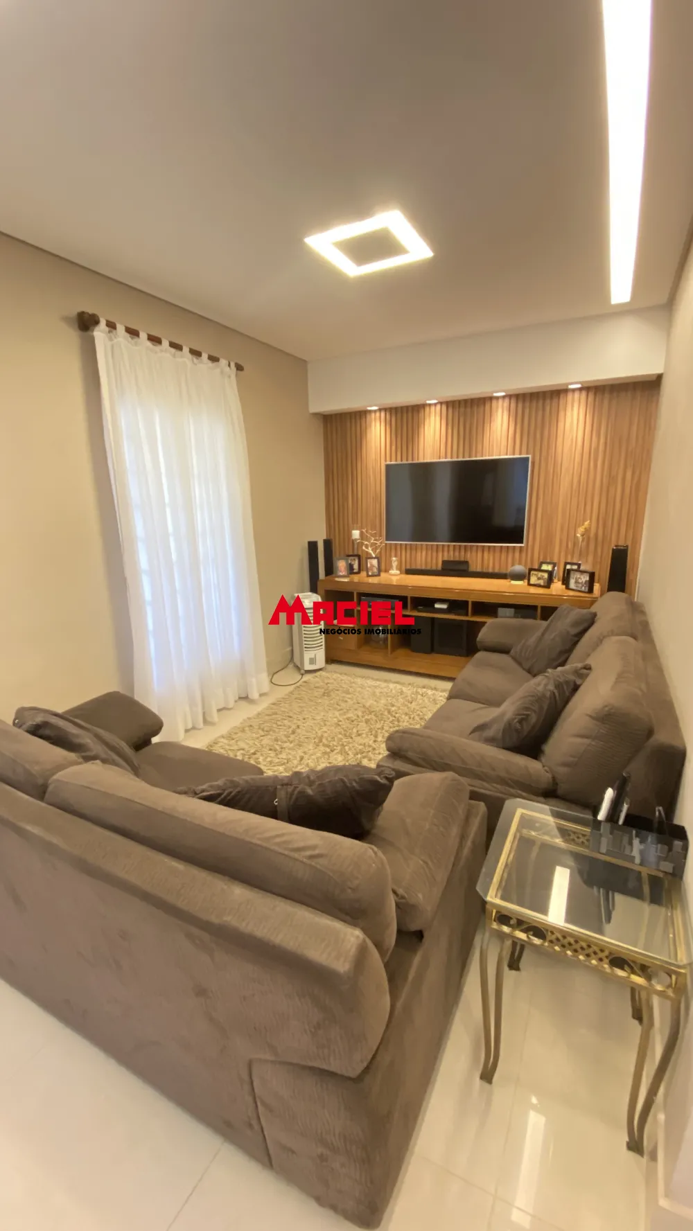 Comprar Casa / Sobrado em S&atilde;o Jos&eacute; dos Campos R$ 1.600.000,00 - Foto 8