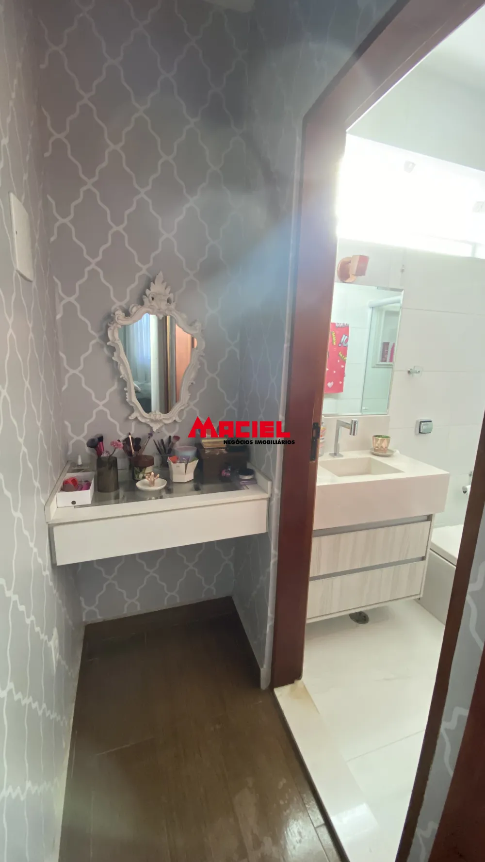 Comprar Casa / Sobrado em S&atilde;o Jos&eacute; dos Campos R$ 1.600.000,00 - Foto 32