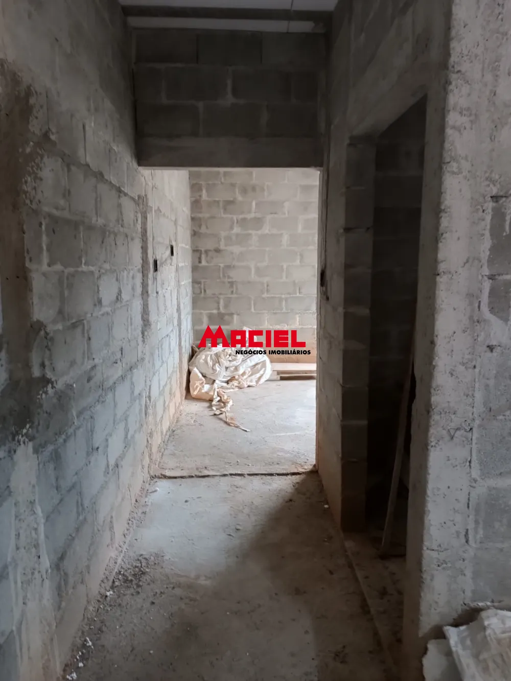 Comprar Casa / Padr&atilde;o em Ca&ccedil;apava R$ 255.000,00 - Foto 8