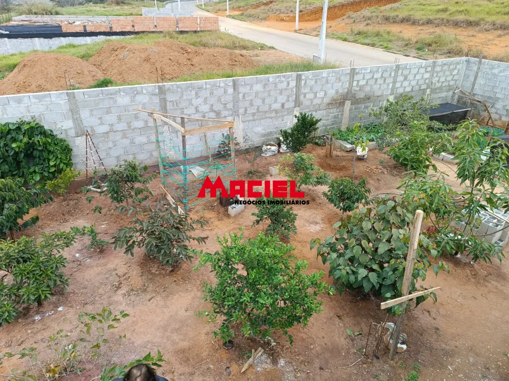 Comprar Terreno / Padr&atilde;o em Ca&ccedil;apava R$ 130.000,00 - Foto 4