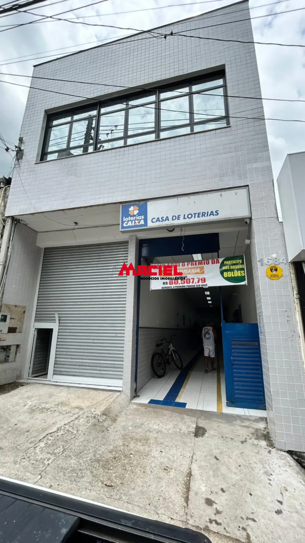 Alugar Comercial / Pr&eacute;dio em S&atilde;o Jos&eacute; dos Campos R$ 4.000,00 - Foto 9