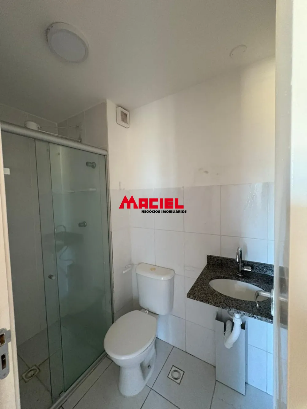 Alugar Apartamento / Padr&atilde;o em S&atilde;o Jos&eacute; dos Campos R$ 2.000,00 - Foto 12