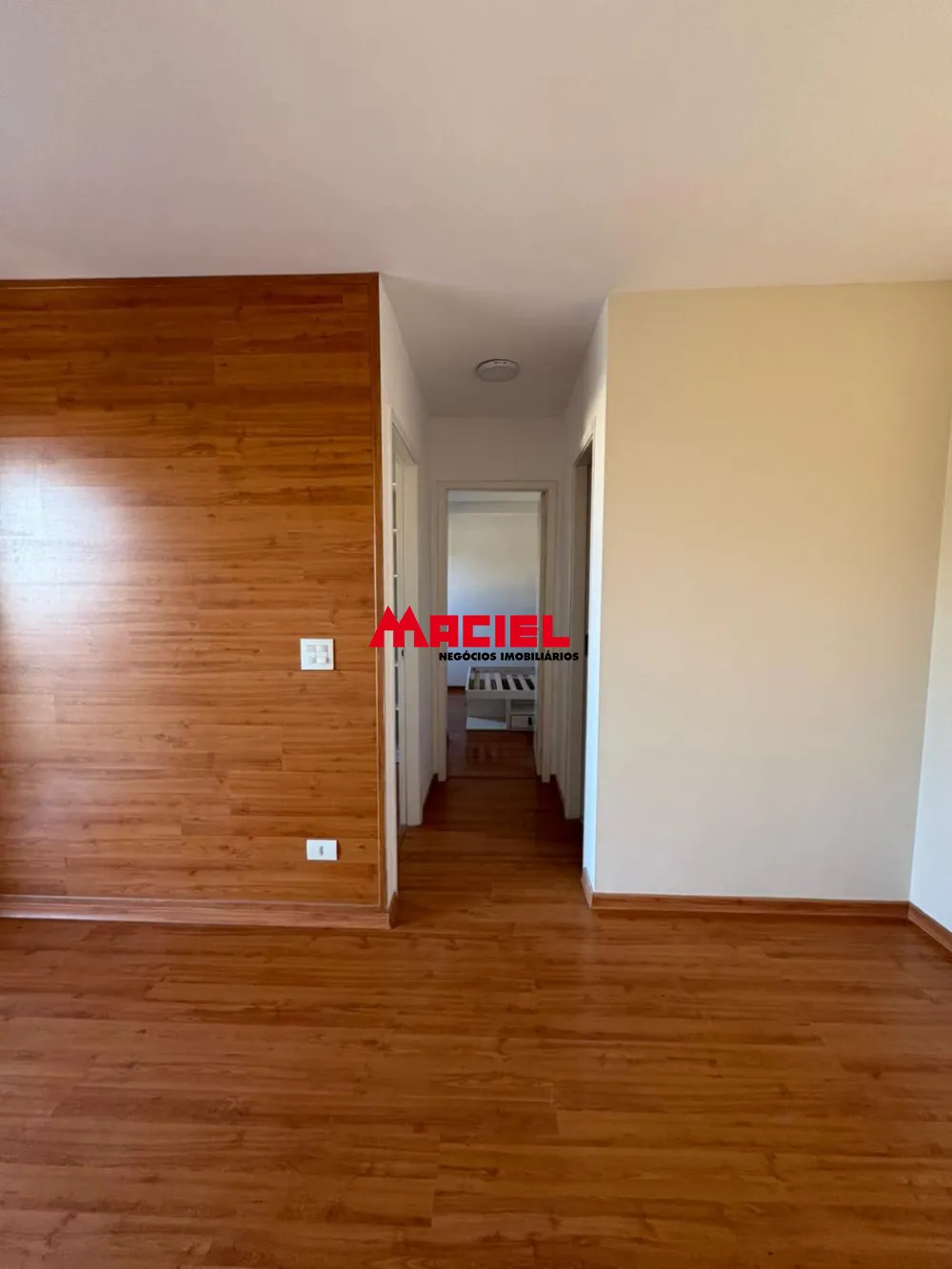 Alugar Apartamento / Padr&atilde;o em S&atilde;o Jos&eacute; dos Campos R$ 2.000,00 - Foto 7